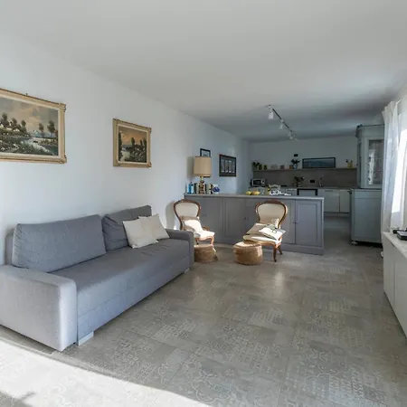 With Sea View, Private Garden, Апартаменты *