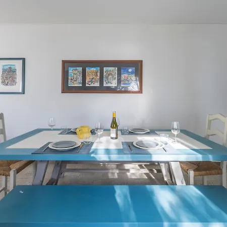 Апартаменты With Sea View, Private Garden,